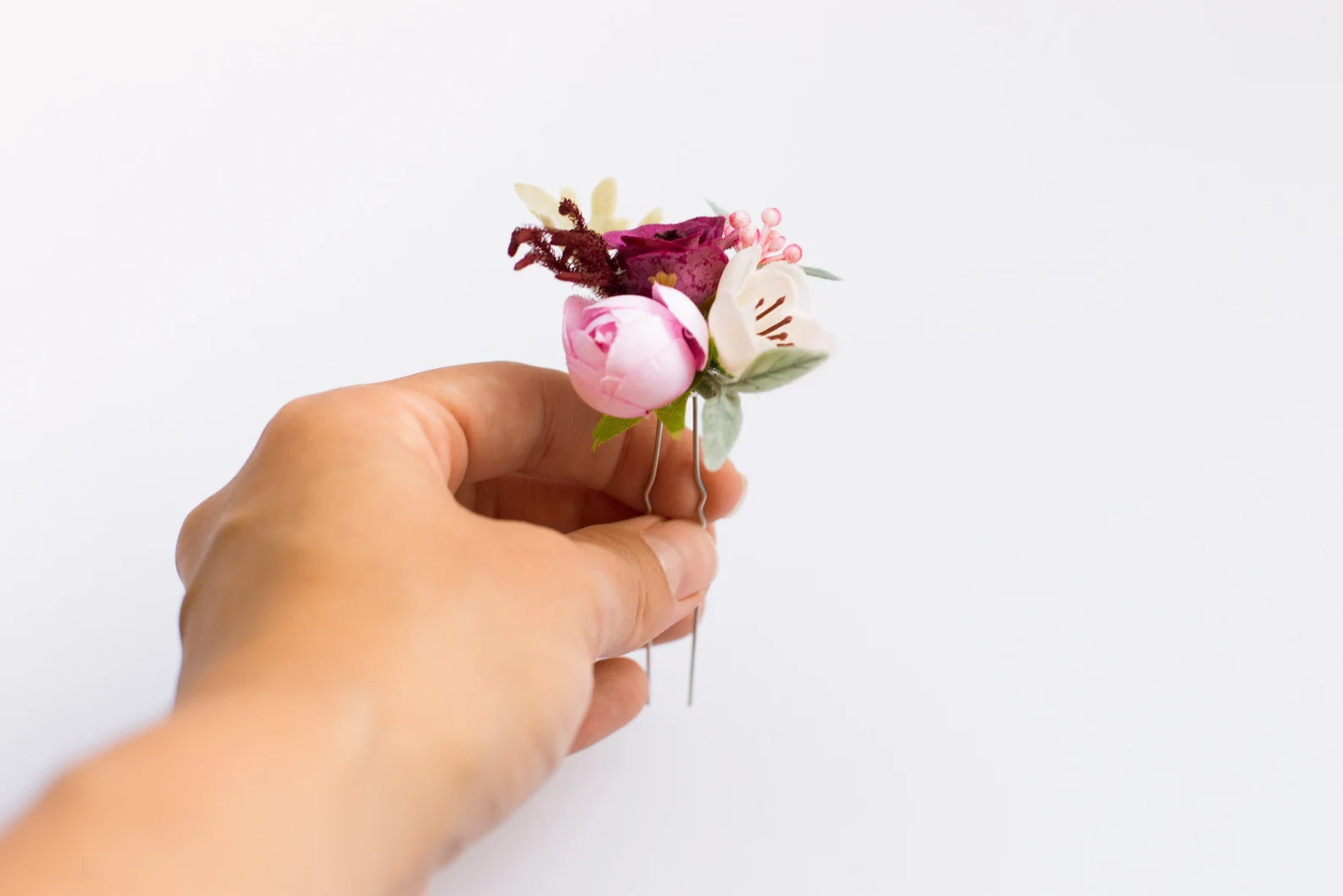 Set of 3 hair bobbi pins with lilac