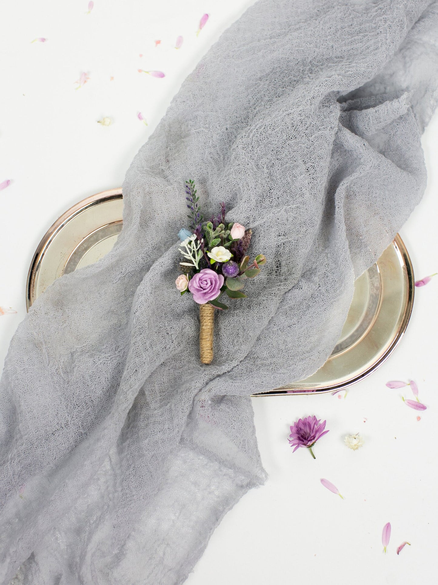 Purple, lavender boutonniere